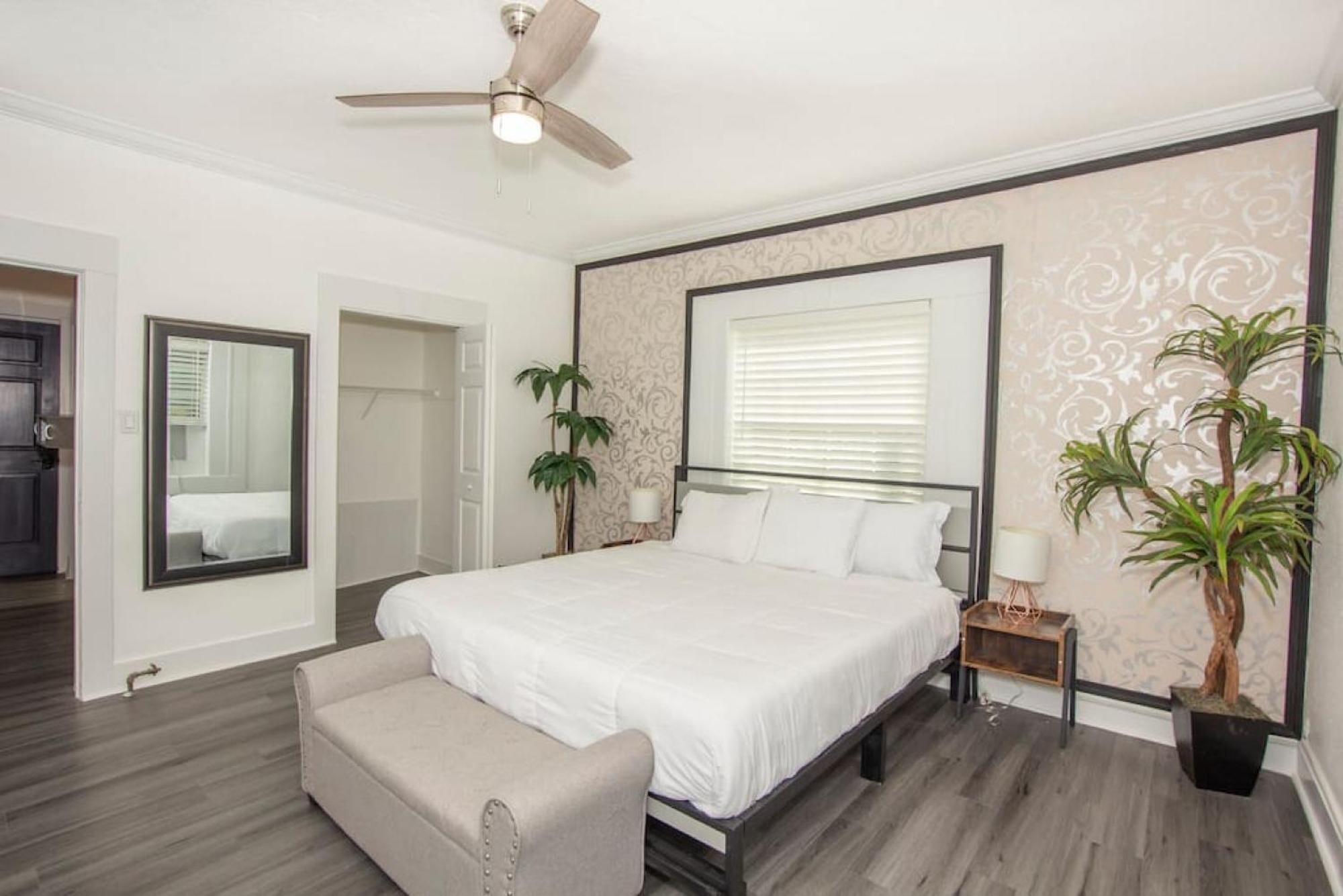 Modern Westshore Tampa Exteriér fotografie